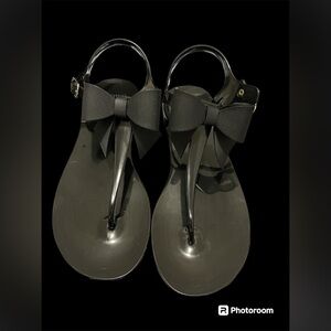 Crown & Ivy black sandal. Size 7.